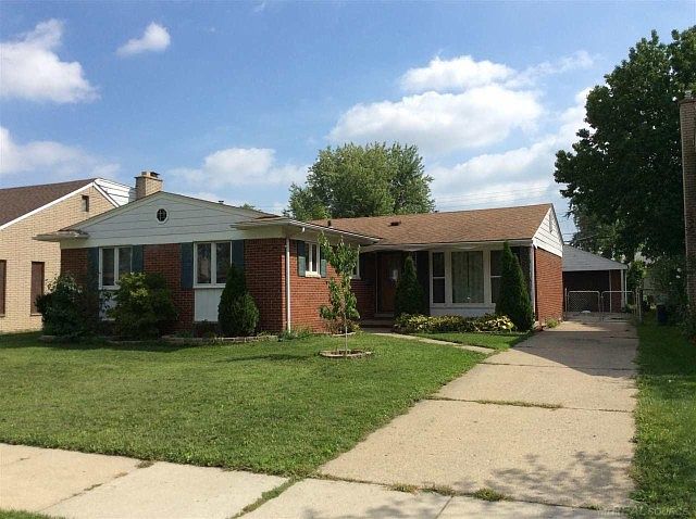 1st image of 28716 Malvina Dr