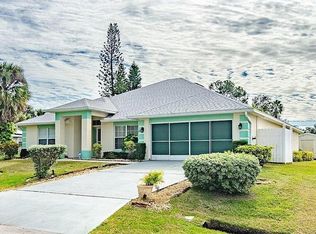 778 Hamm St NW, Palm Bay, FL 32907