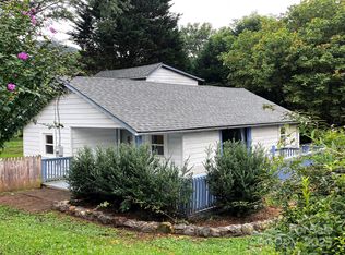 120 Harrison St, Swannanoa, NC 28778