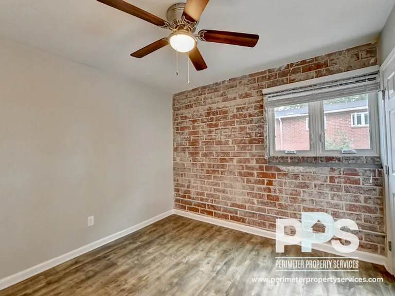 217 Lampkin St NE #1 — Photo 8