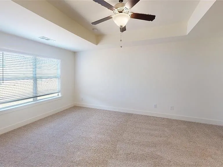 6414 Shalks Crossing Dr — Photo 23