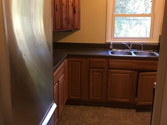 3rd image of 9944 Crystal Falls Dr