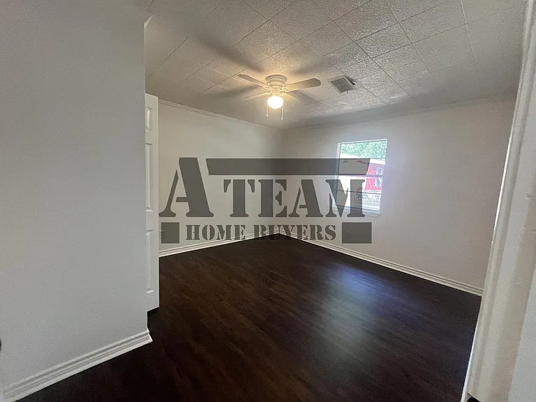 119 Golden Oaks Dr — Photo 13