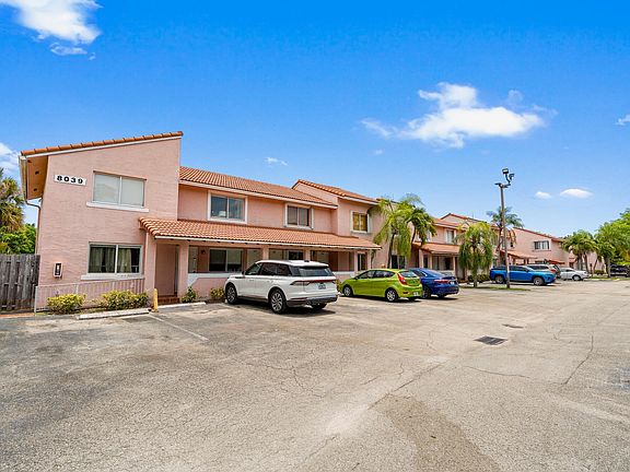 4th image of 8039 Lake Drive #205