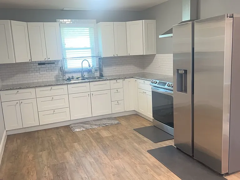 104 Varsity Cir — Photo 7