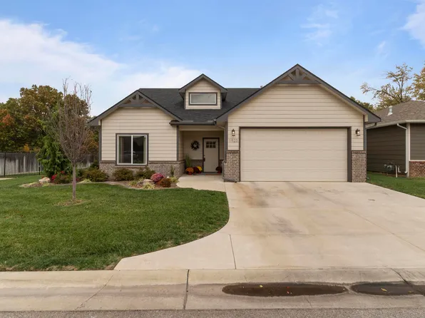 1923 N 119th Ct W, Wichita, KS 67235