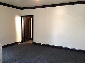 5th image of 6806 S Saint Lawrence Ave