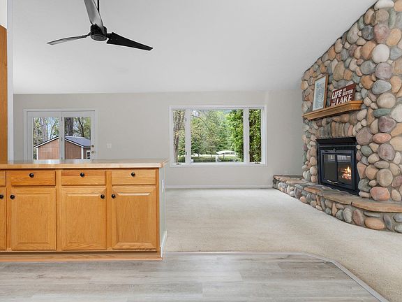 4th image of 3770 Peninsular Shores Dr