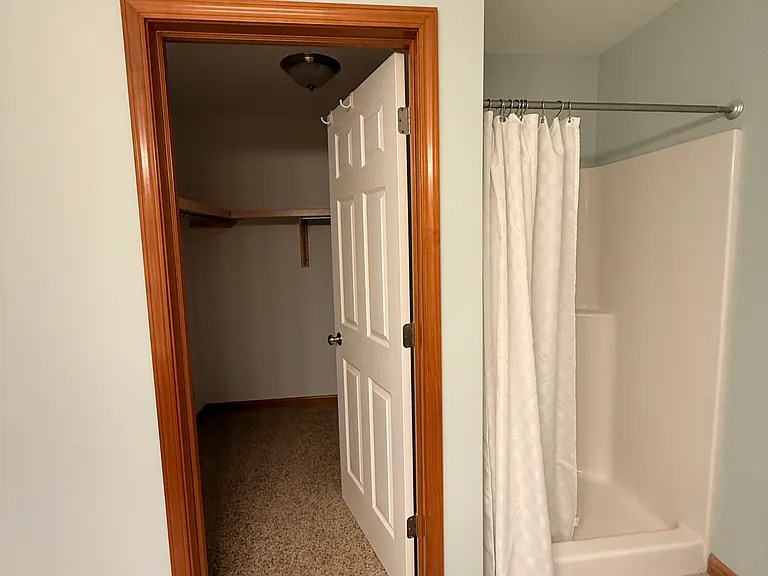 148 Tulip Blvd #1 — Photo 14