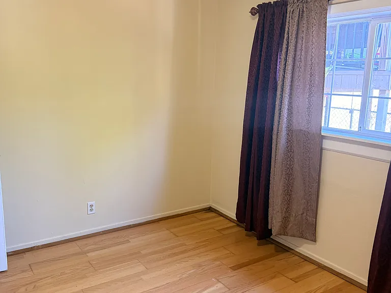 4333 Adeline St #A — Photo 11