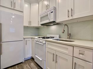 157 W 72nd St APT 5R, New York, NY 10023