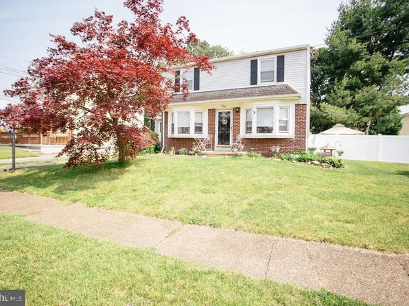 7520 Grant Ave, Pennsauken, NJ 08109