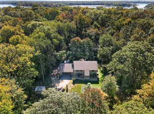 9359 Lake Blvd, Chisago City, MN 55013