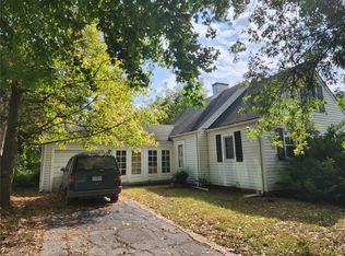 1116 Bopp Rd, Saint Louis, MO 63131