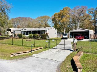 6352 Tulip Dr, Zephyrhills, FL 33544