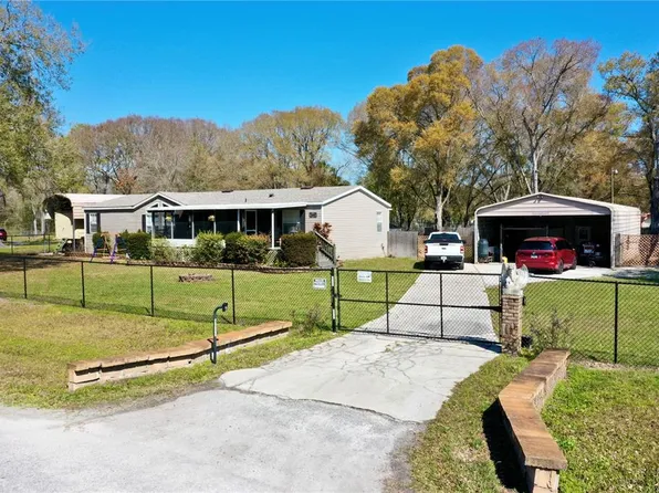6352 Tulip Dr, Zephyrhills, FL 33544