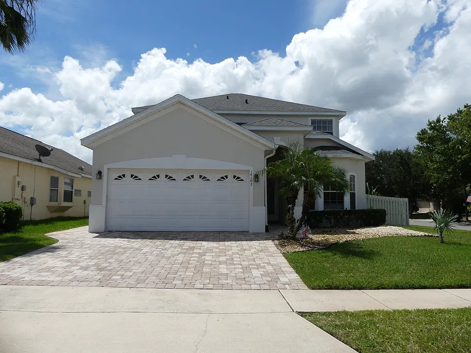 14102 Serena Lake Dr
