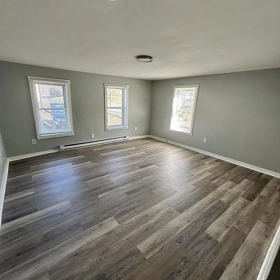 14 Bridge Ct #16C — Photo 1