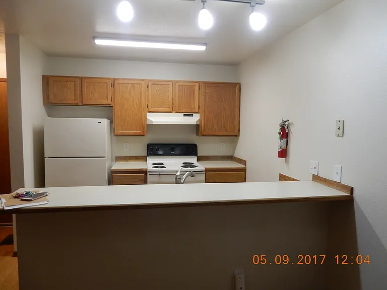 Green Tree Apartments — Photo 2