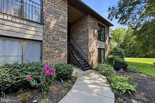 53 W Bluebell Ln #A Photo 1