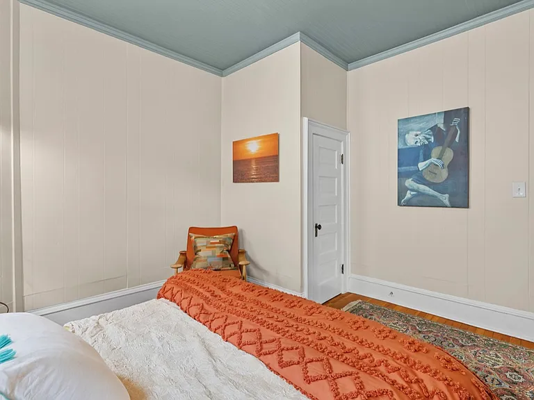 1117 Pine St — Photo 16