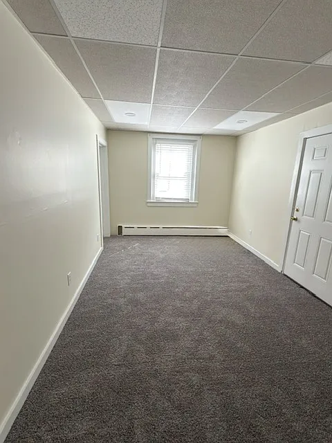 Building Photo - 1 S Valley Rd #ROAD201