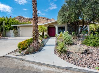 2325 E Smokewood Ave, Palm Springs, CA 92264