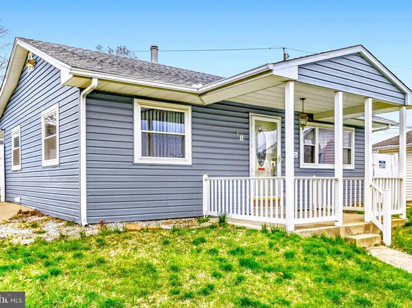 18 Propeller Dr, Baltimore, MD 21220