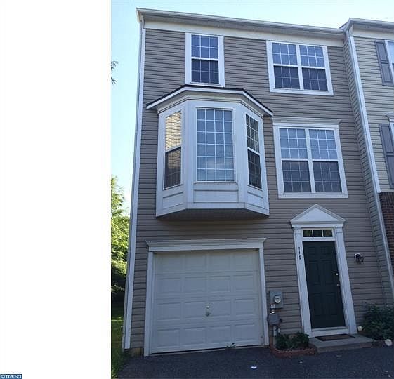 1st image of 119 Creekmont Ct