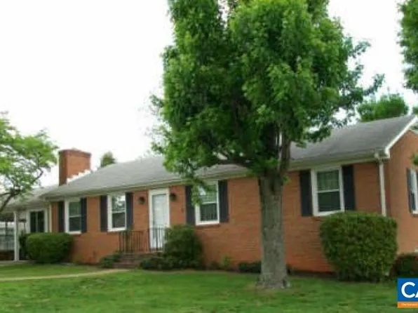 1409 Melbourne Rd, Charlottesville, VA 22901