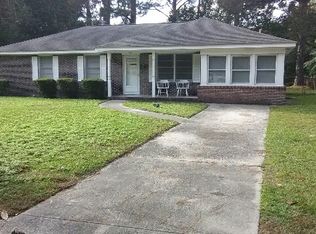 223 Dyches Dr, Savannah, GA 31406