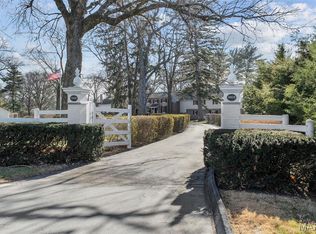 9928 Litzsinger Rd, Saint Louis, MO 63124 | MLS #26001108 | Zillow