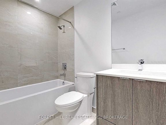 4th image of 1926 Lake Shore Blvd W #1707