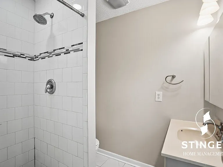 1713 Drayton Dr — Photo 15