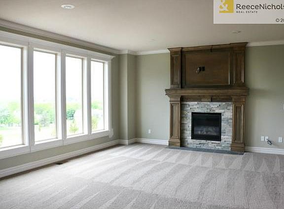 2nd image of 15828 Lucille St