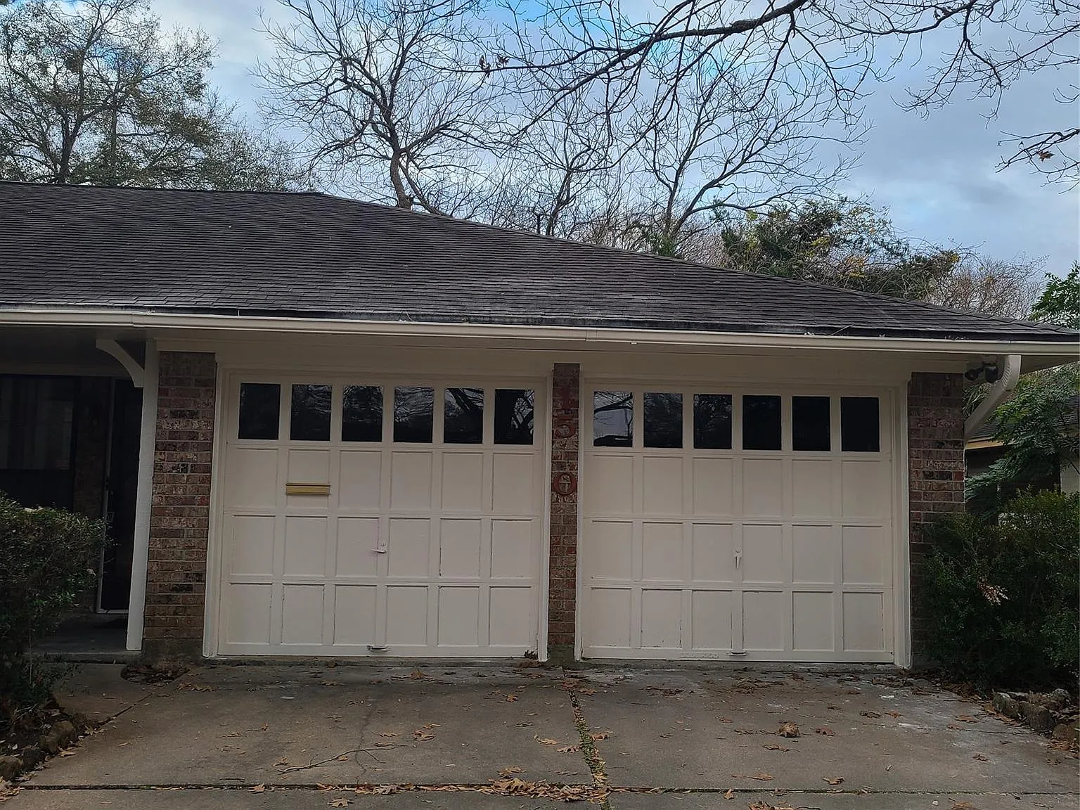 3 bed, 2.0 bath, 1665 sqft, $2,000 — Photo 2