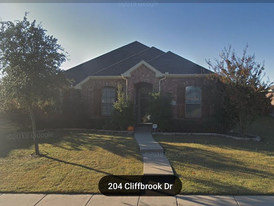 1st image of 204 Cliffbrook Dr