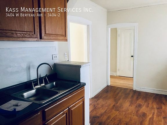 2nd image of 3402 W Berteau Ave #34042