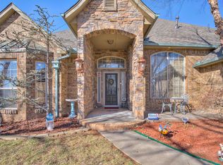 15215 Coral Creek Ln, Oklahoma City, OK 73165