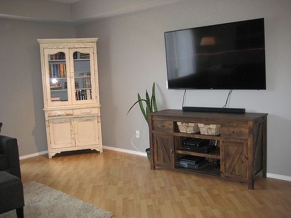 4th image of 1508 Golfview Dr #1508