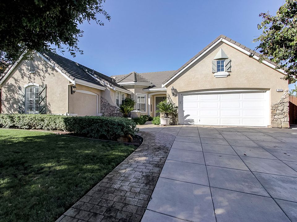 1st image of 2660 Sycamore Grove Pl