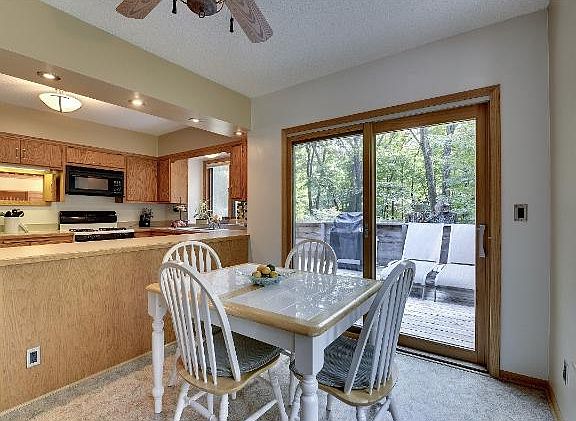 4th image of 11453 Meadow Ln NE