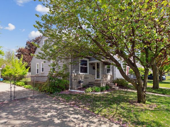 812 N Kenwood Ave, Royal Oak, MI 48067