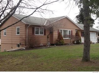 6 Continental Dr, New Windsor, NY 12553