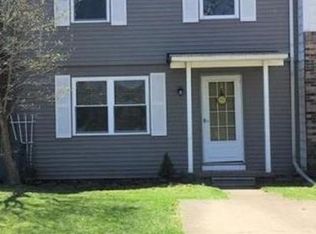 4 James St, Elkview, WV 25071