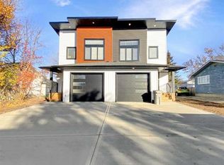 9528 98th Ave #A, Grande Prairie, AB T8V0N9