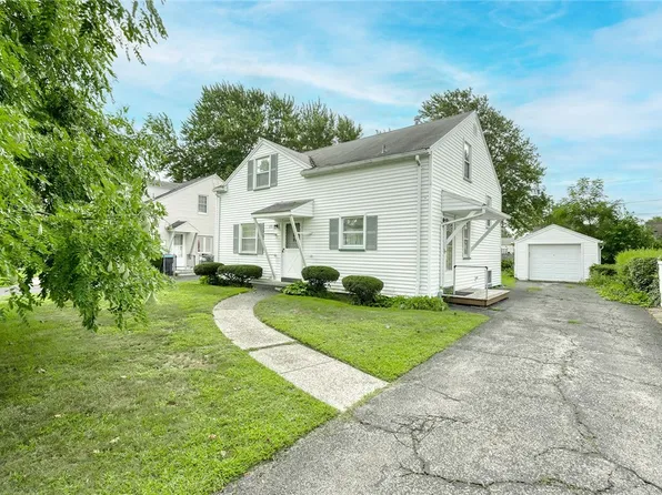 239 Fielding Rd, Rochester, NY 14626