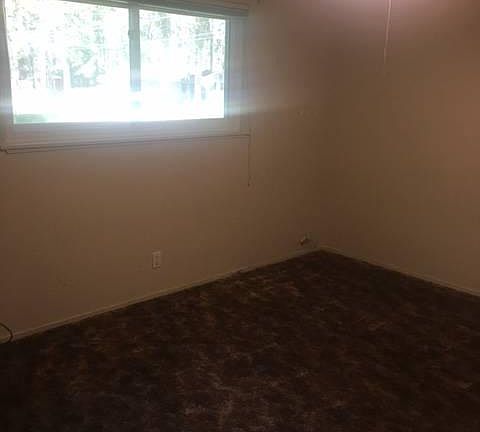2nd image of 746 Anita Dr #1