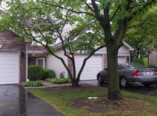 1249 Cranbrook Dr, Schaumburg, IL 60193