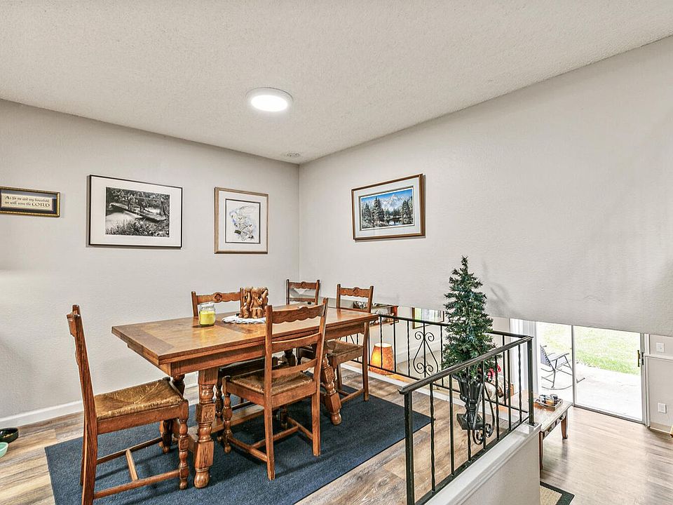 1st image of 1975 Oak St #3B-2Ba-1275Sqft